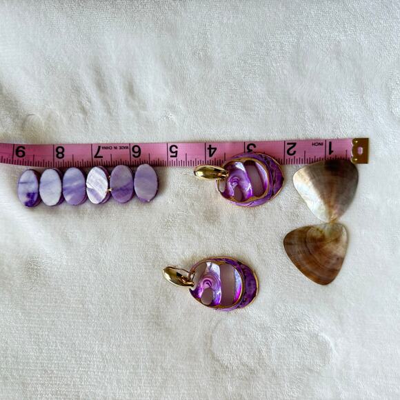 Pair of Vintage 1980s Sea Shell Clip On Earrings with Stretchy Bracelet - Picture 6 of 10